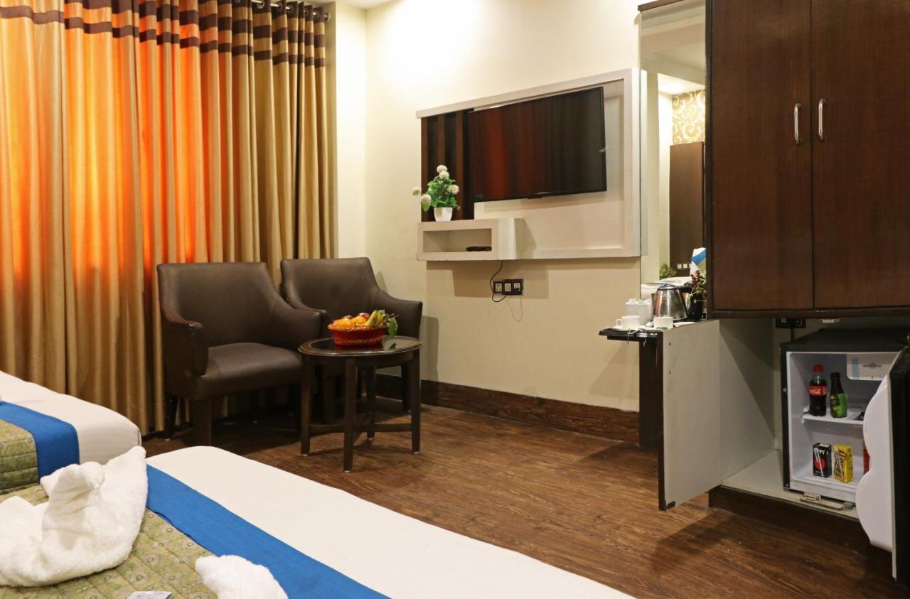 ניו דלהי Hotel Mannat International By Mannat מראה חיצוני תמונה