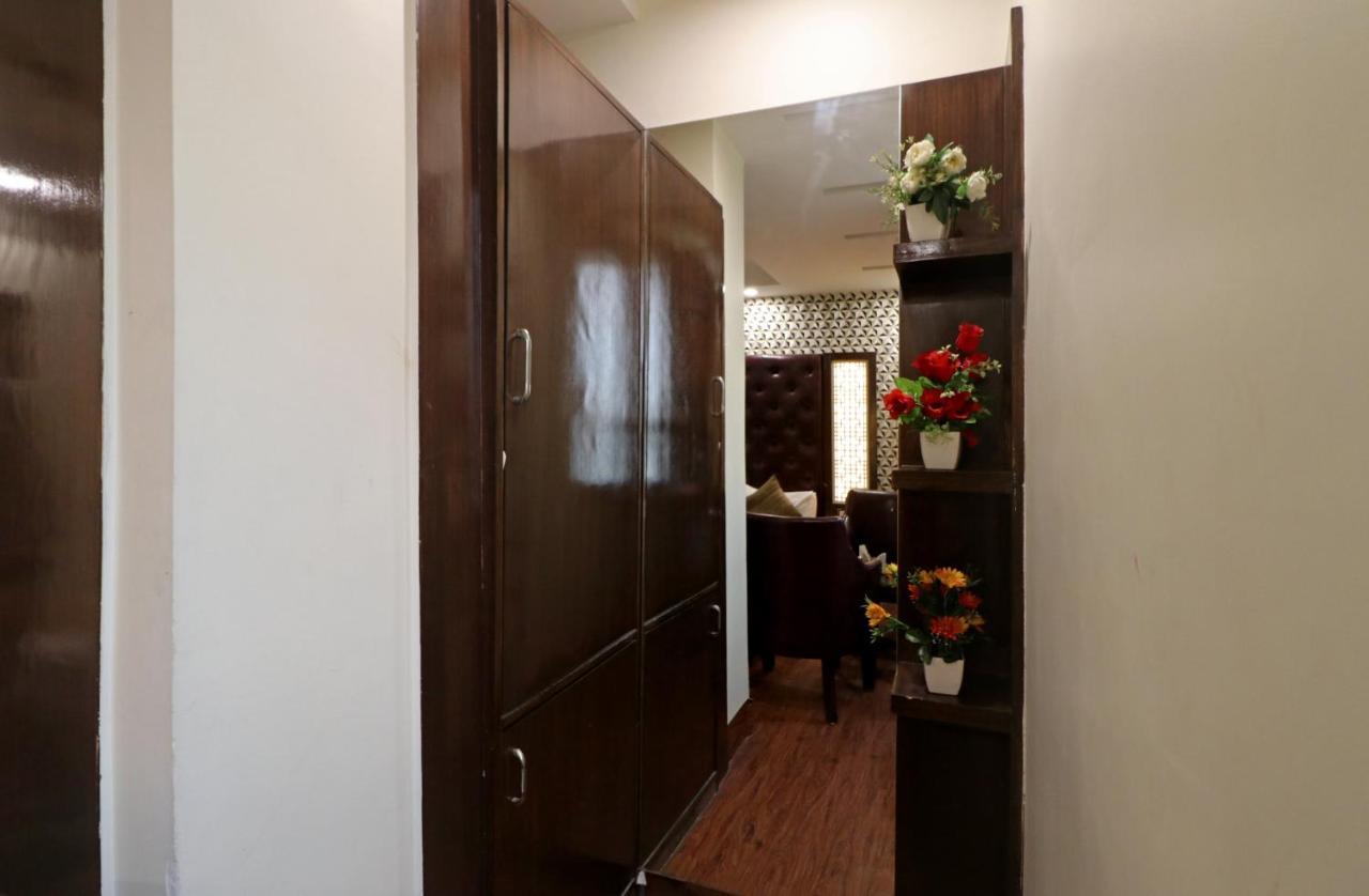 ניו דלהי Hotel Mannat International By Mannat מראה חיצוני תמונה