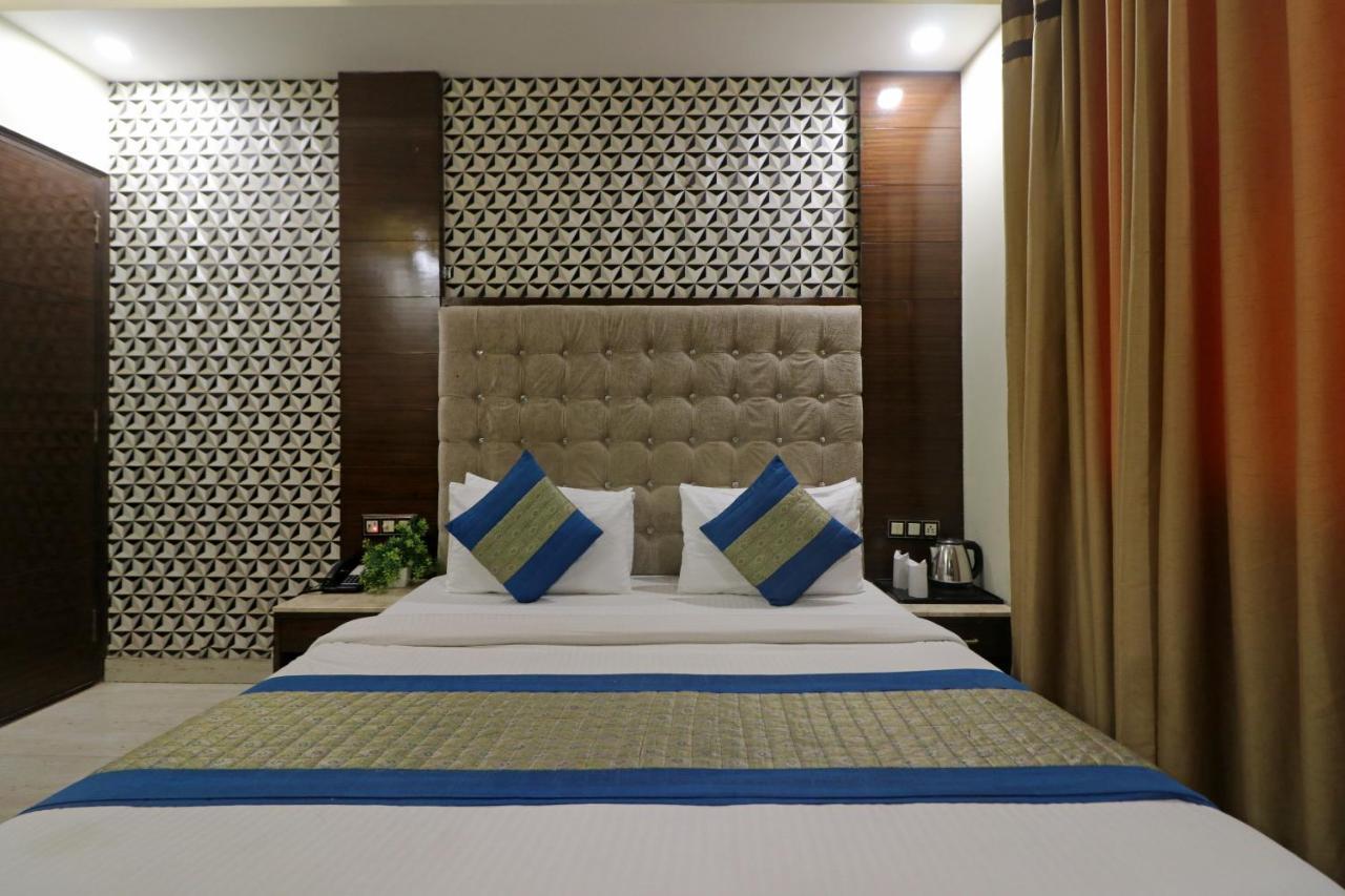 ניו דלהי Hotel Mannat International By Mannat מראה חיצוני תמונה