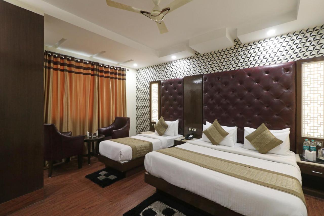 ניו דלהי Hotel Mannat International By Mannat מראה חיצוני תמונה