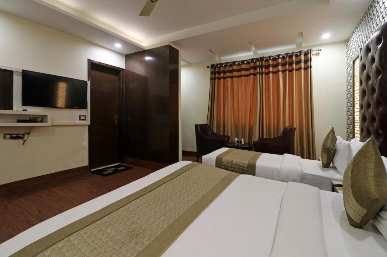 ניו דלהי Hotel Mannat International By Mannat מראה חיצוני תמונה