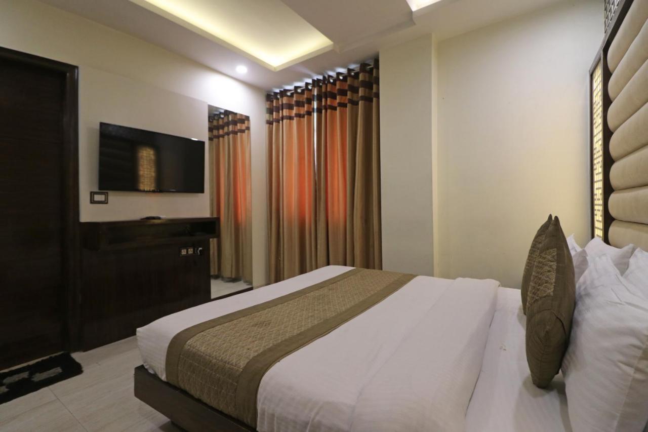 ניו דלהי Hotel Mannat International By Mannat מראה חיצוני תמונה