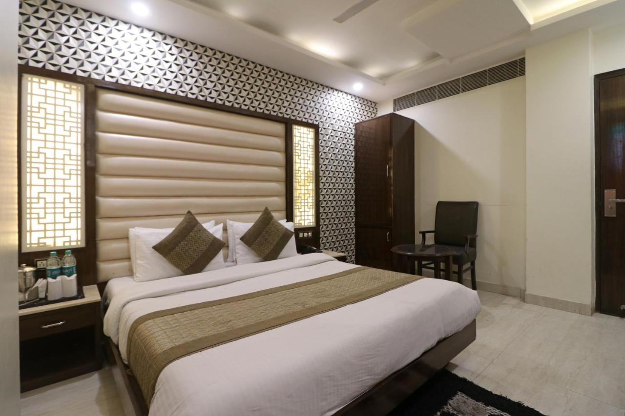 ניו דלהי Hotel Mannat International By Mannat מראה חיצוני תמונה