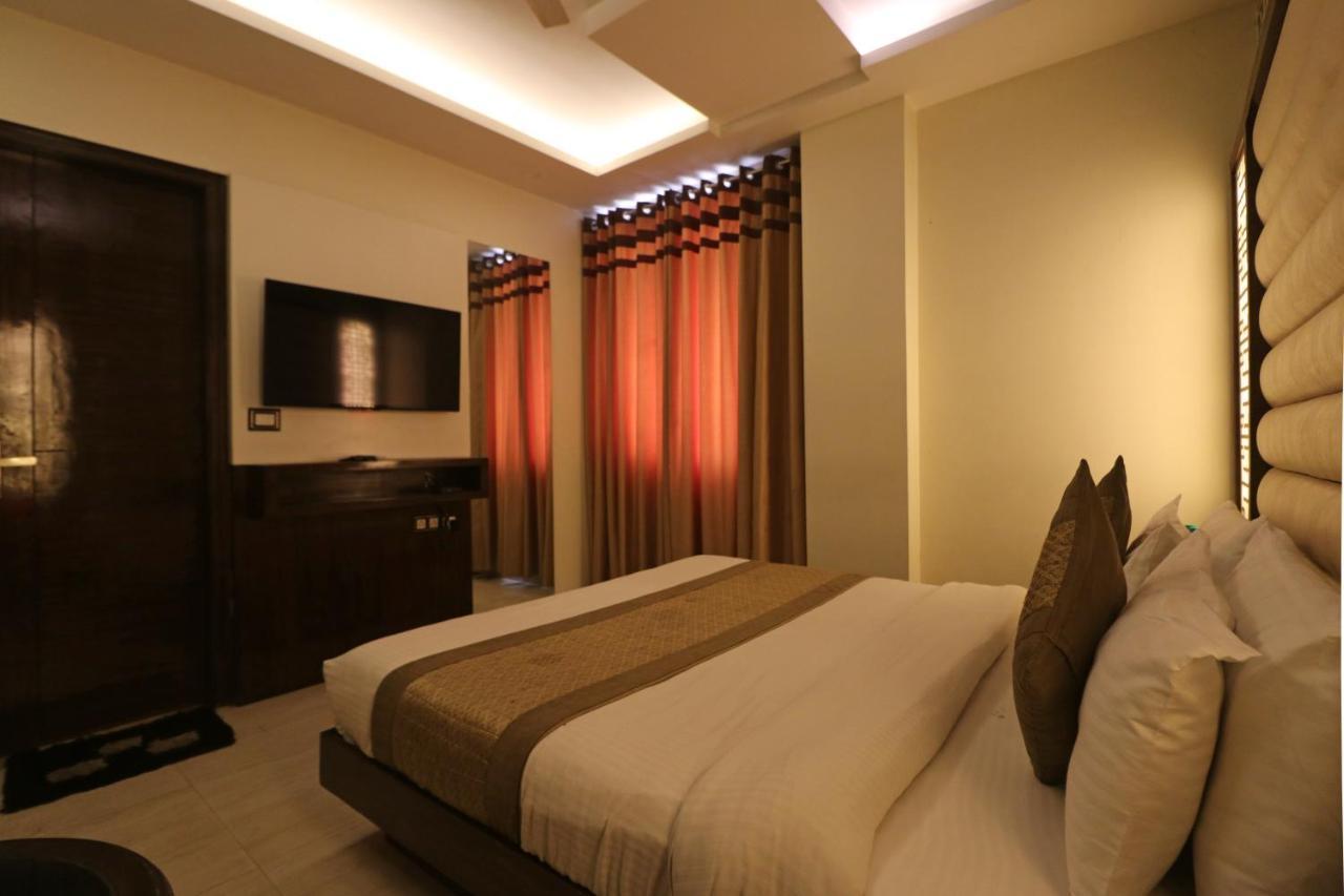 ניו דלהי Hotel Mannat International By Mannat מראה חיצוני תמונה