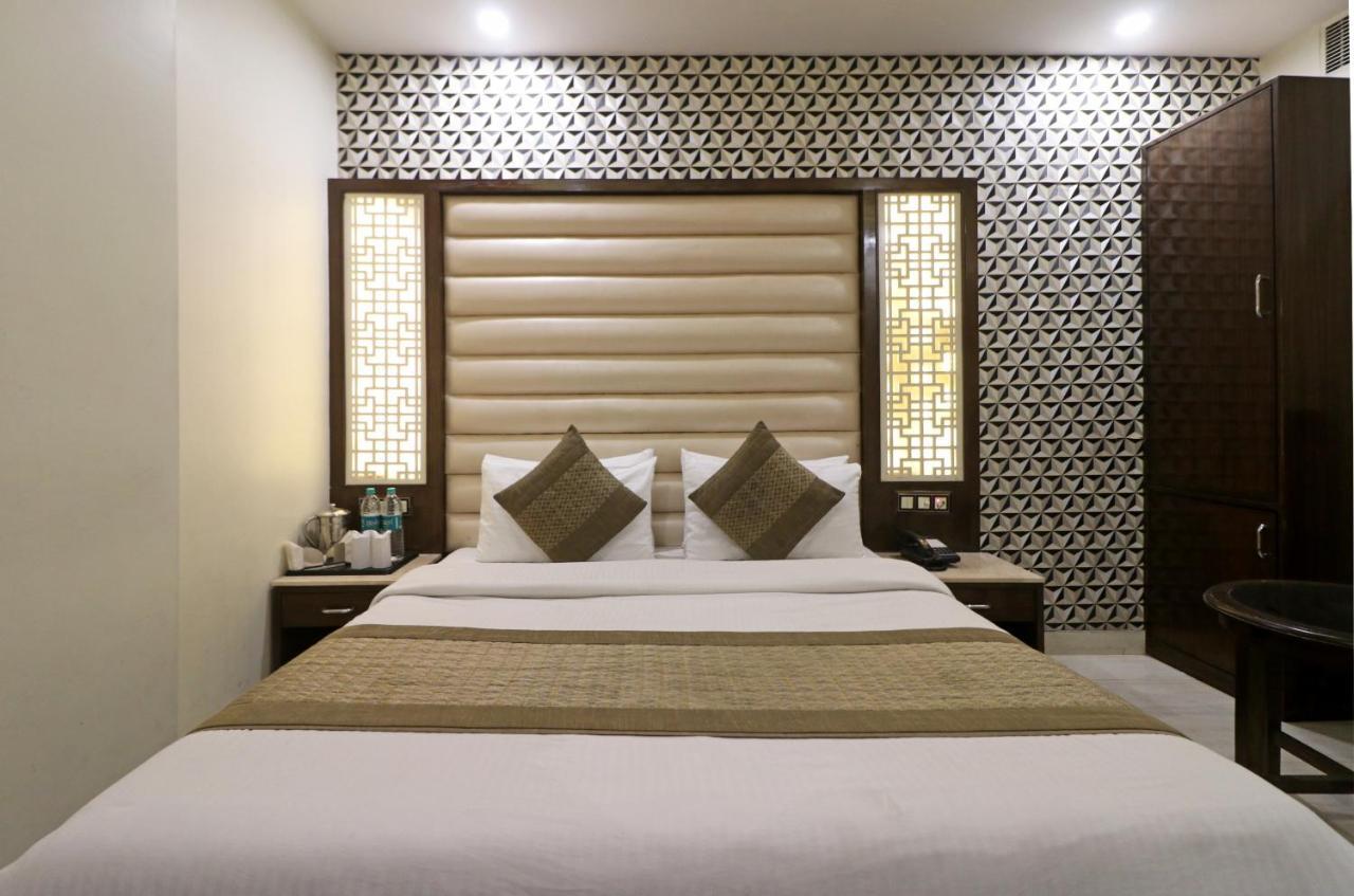 ניו דלהי Hotel Mannat International By Mannat מראה חיצוני תמונה