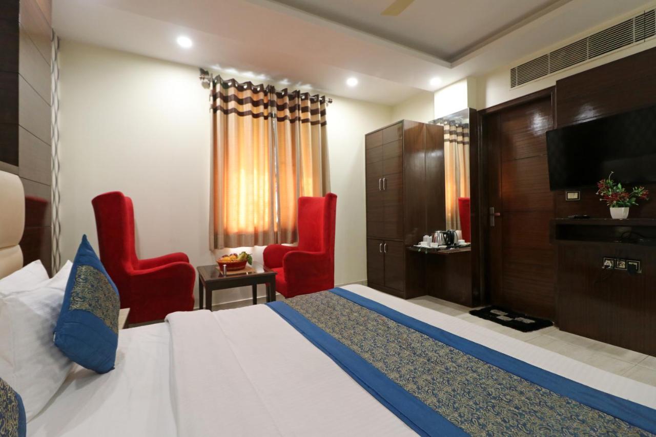 ניו דלהי Hotel Mannat International By Mannat מראה חיצוני תמונה