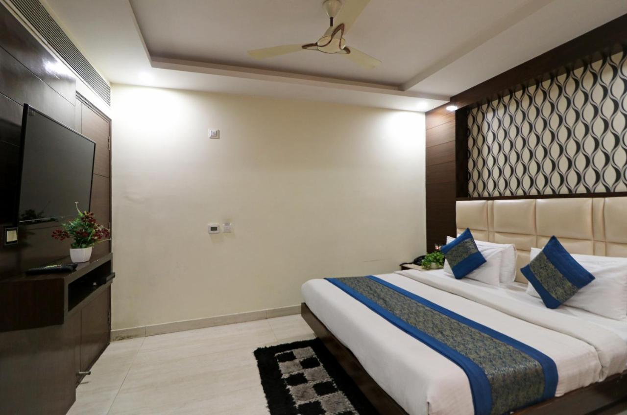 ניו דלהי Hotel Mannat International By Mannat מראה חיצוני תמונה