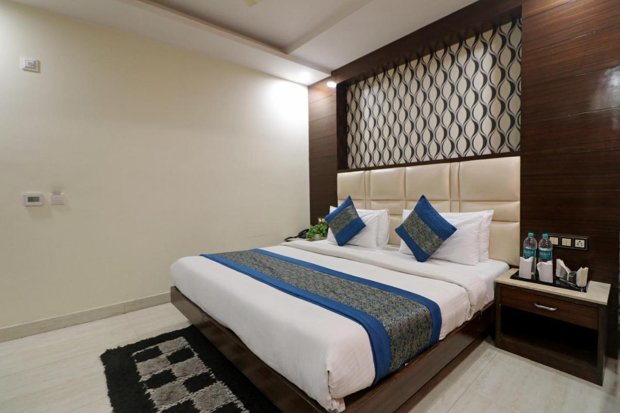 ניו דלהי Hotel Mannat International By Mannat מראה חיצוני תמונה