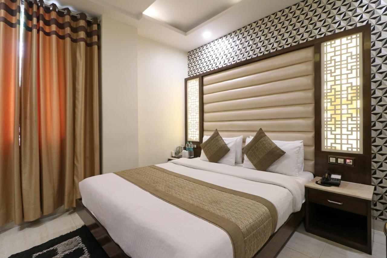 ניו דלהי Hotel Mannat International By Mannat מראה חיצוני תמונה